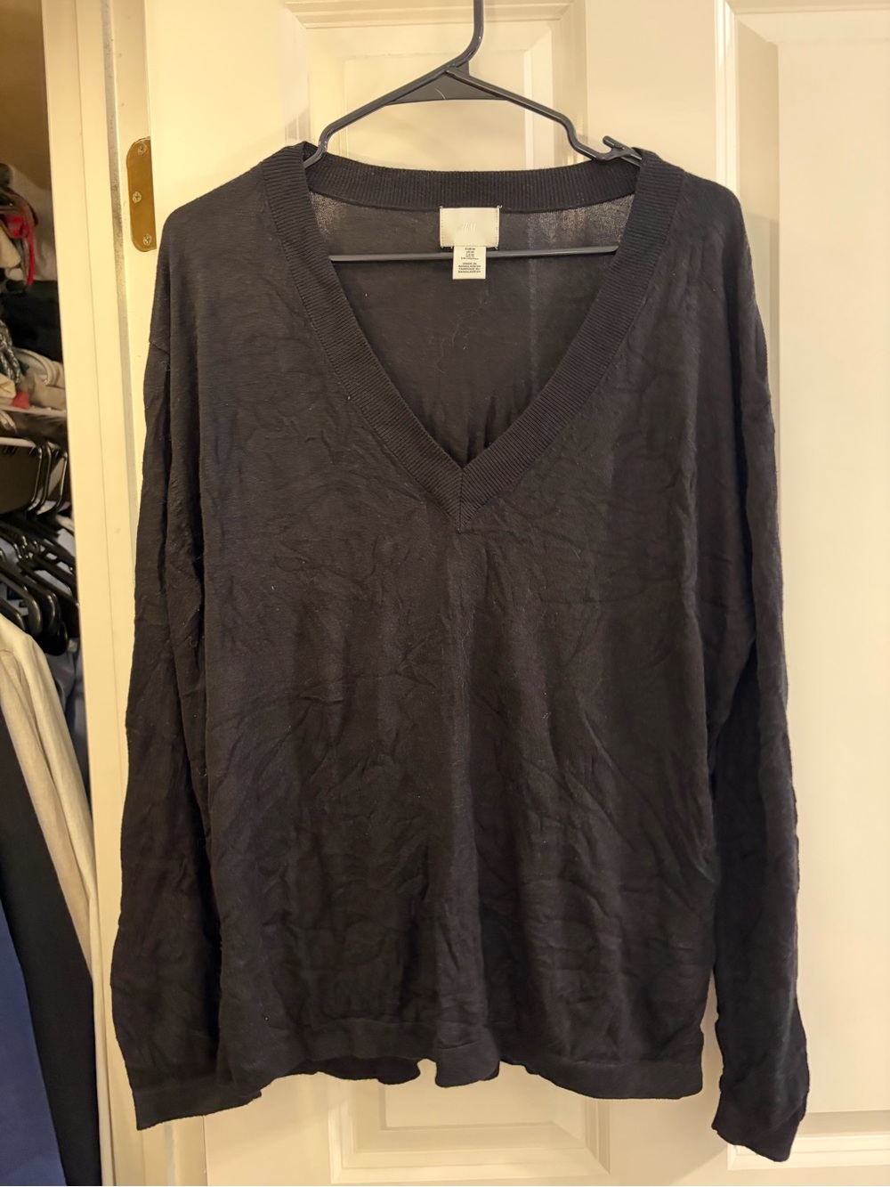H&M Women’s Black V-Neck Pullover Sweater